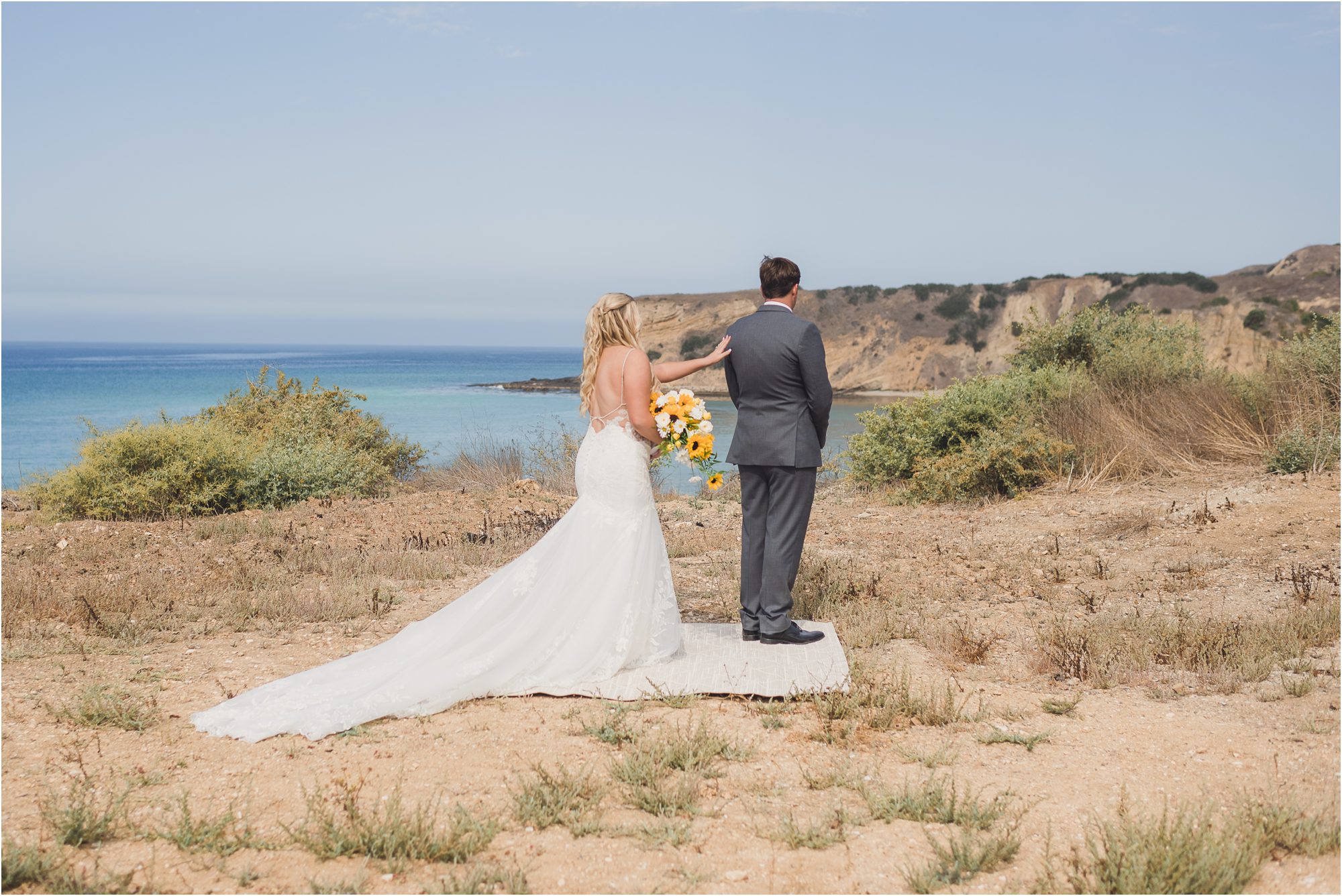 Whimsical Beachside Wedding at Portuguese Bend Beach Club || Sean & Abigail 12 Portuguese Bend Club wedding 0011