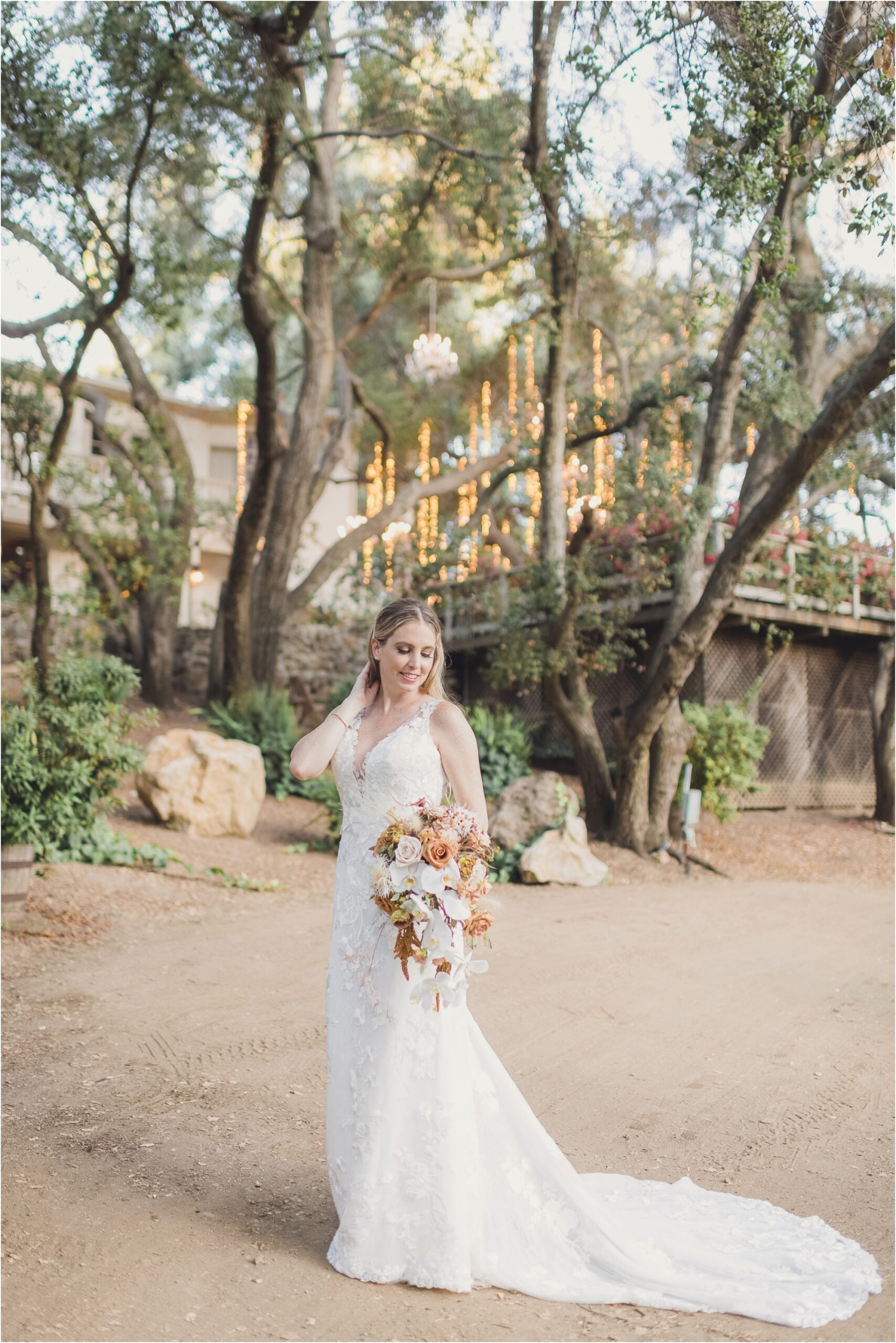 Whimsical Autumn Wedding at Calamigos Ranch in Malibu, CA|| Ivan & Susan 42 Calamigos ranch Oak room wedding 0041 scaled